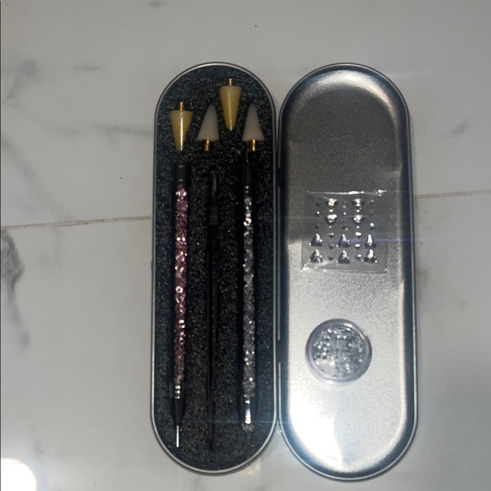 Stylish Dart Set with Case